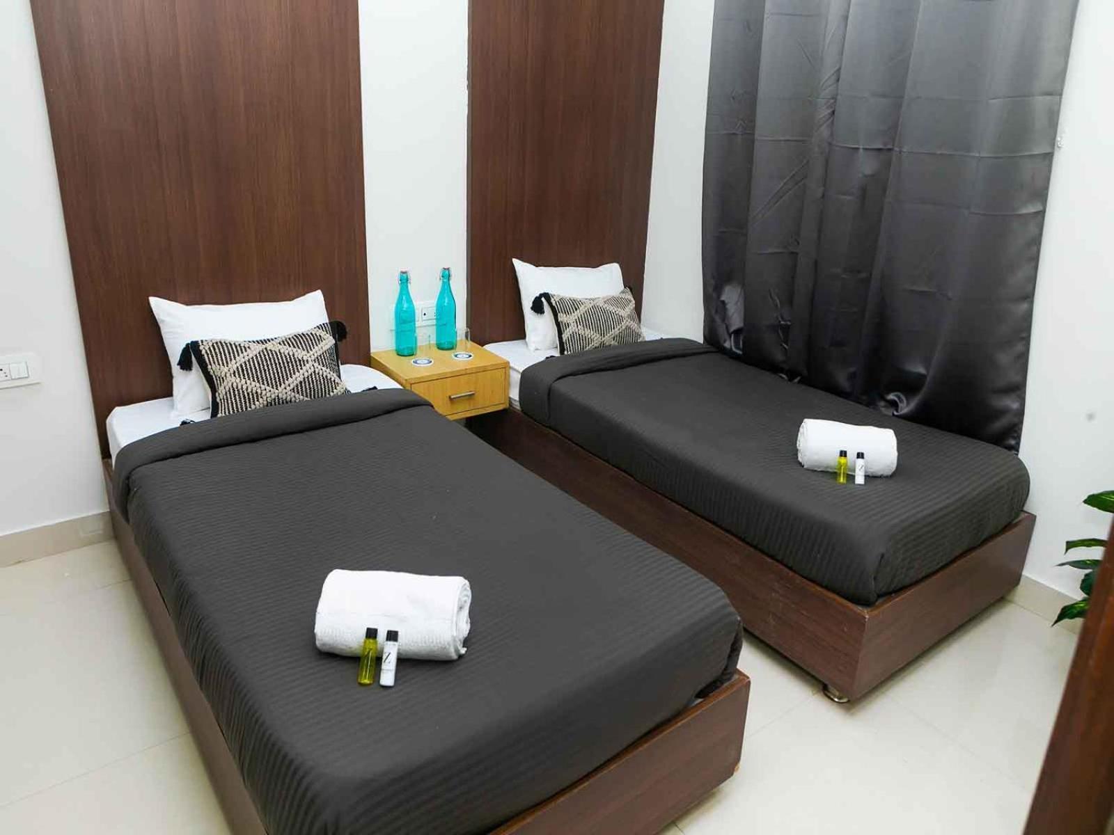 Z Express Enzyme Hotel Bangalore Buitenkant foto